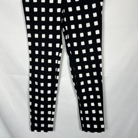 I Love Tyler Madison Black & White Geo Print Skinny Pants (S/P) - Picture 3 of 8
